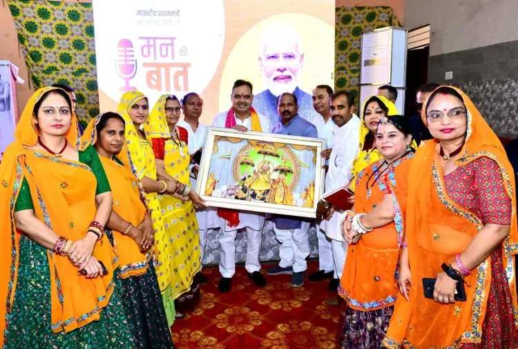 CM Bhajan Lal Sharma Meets Tribal Women at Jaipur Outreach
