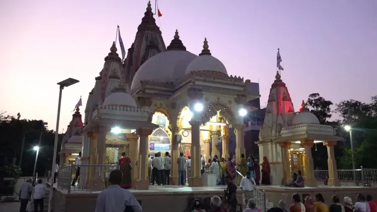 CM Bhupendra Patel Prays for Captain Smit Machhar at Porbandar Temple