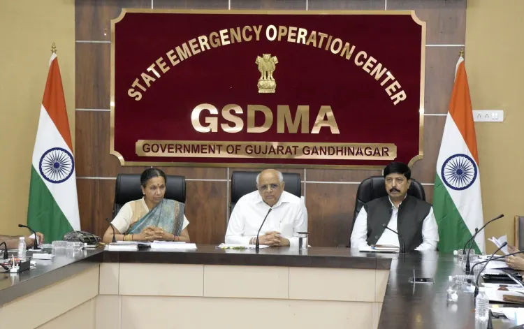 CM Bhupendra Patel Reviews Flood Situation at Gujarat SEOC
