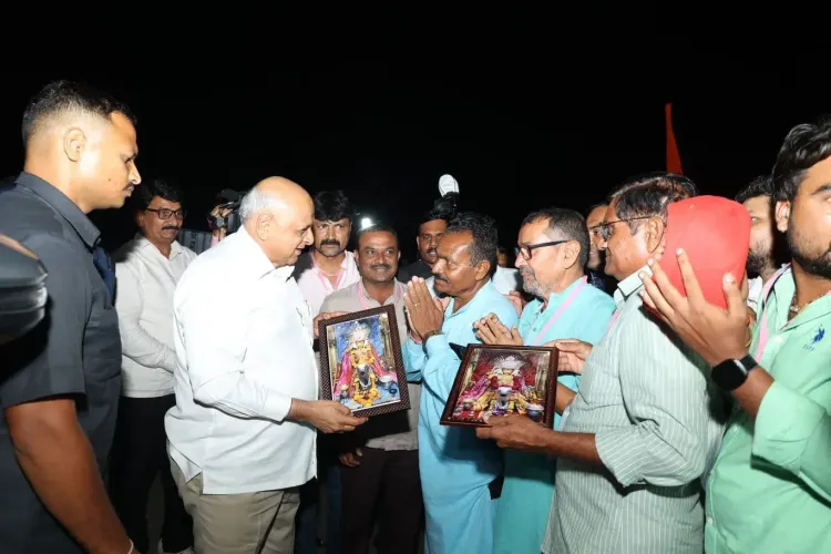 CM Bhupendra Patel Visits Aluva-Sadra Bridge on Sabarmati