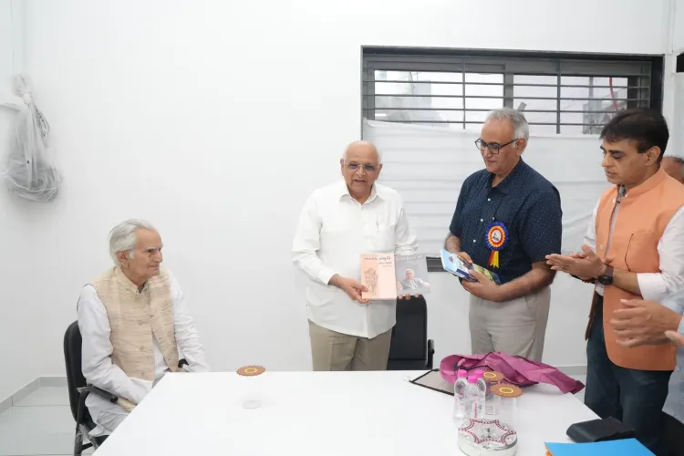 CM Bhupendra Patel Visits Sanskar Bhavan Honouring Raghuvir Chaudhary