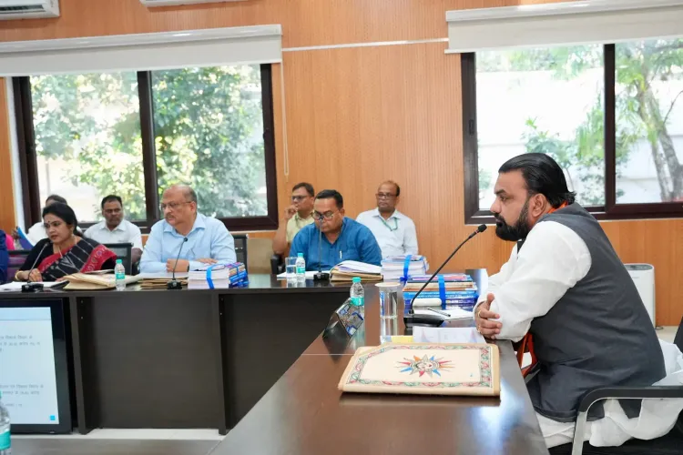 CM Bihar Pushes District-Level Budget Plans for Local Development