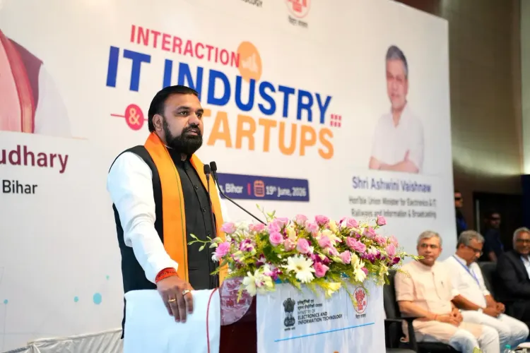 CM Bihar, Union Minister Vaishnaw at STPI IT-Startup Dialogue