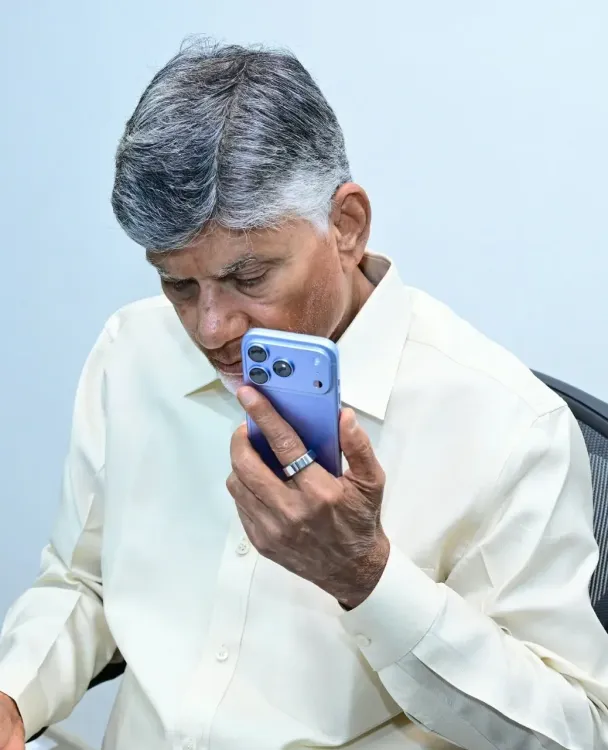 CM Chandrababu Calls Student Attacked in Raptadu School