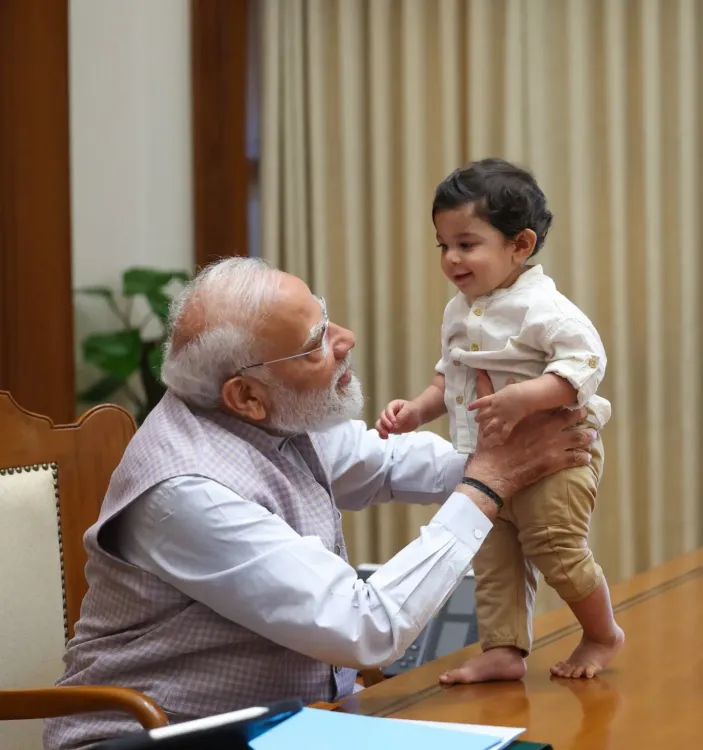 CM Dhami Hails PM Modi's Warm Meeting With Schoolchildren