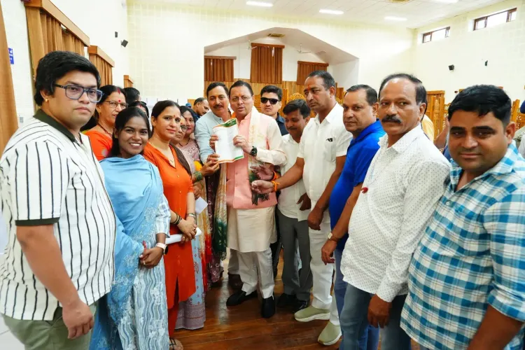 CM Dhami Holds Public Grievance Session at Mukhya Sevak Sadan