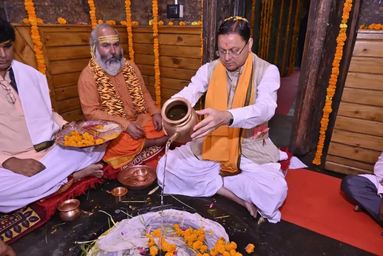 CM Dhami Offers Prayers at Vridh Jageshwar on Harela