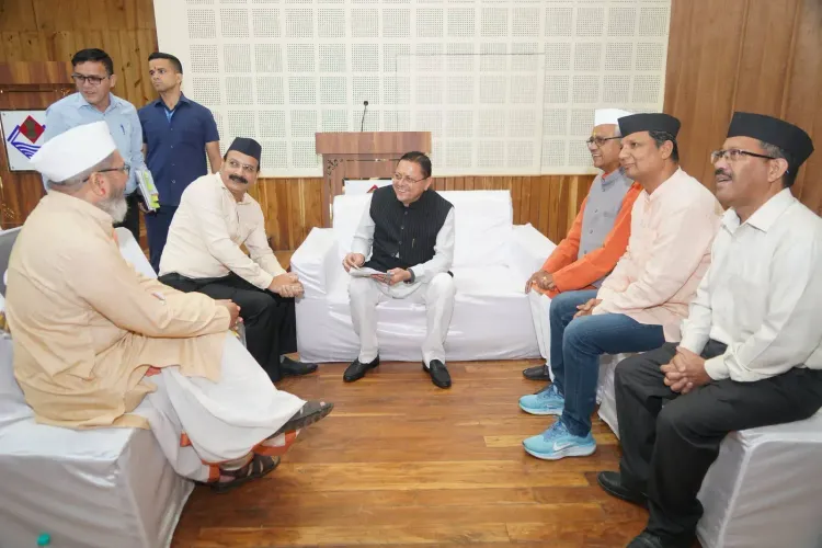CM Dhami Releases Vidyarthi Vigyan Manthan Brochure