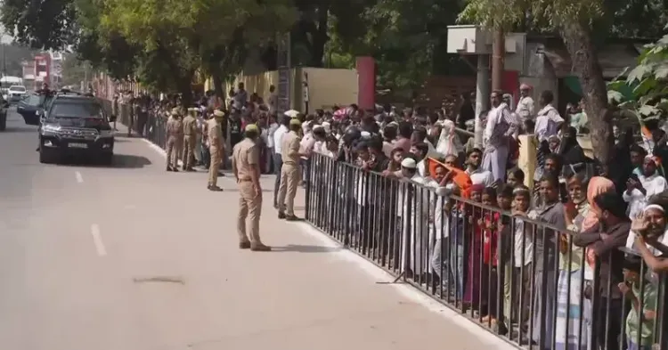 CM Dhami shares live link of PM Modi's Varanasi road show