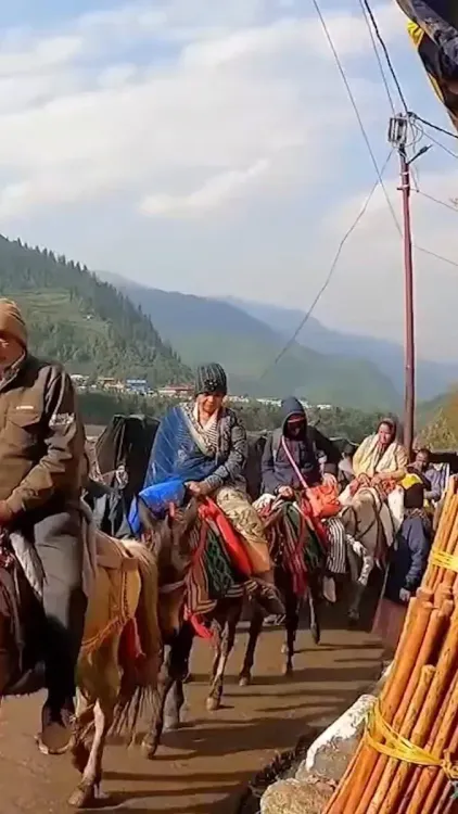 CM Dhami Welcomes Pilgrims to Yamunotri Dham