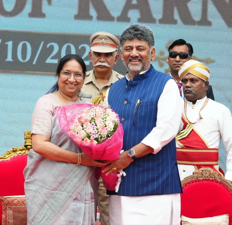 CM DK Shivakumar Attends Dr. Sudha Yadav's Swearing-In as K'taka Governor