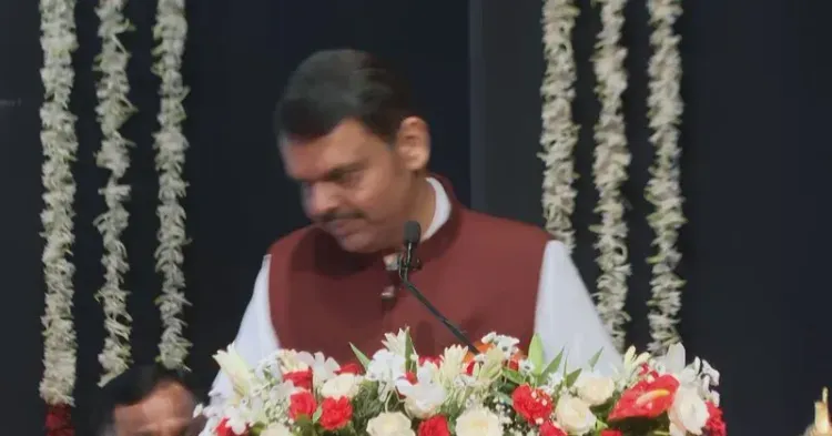 CM Fadnavis attends Sahakar Gaurav Award ceremony in Mumbai