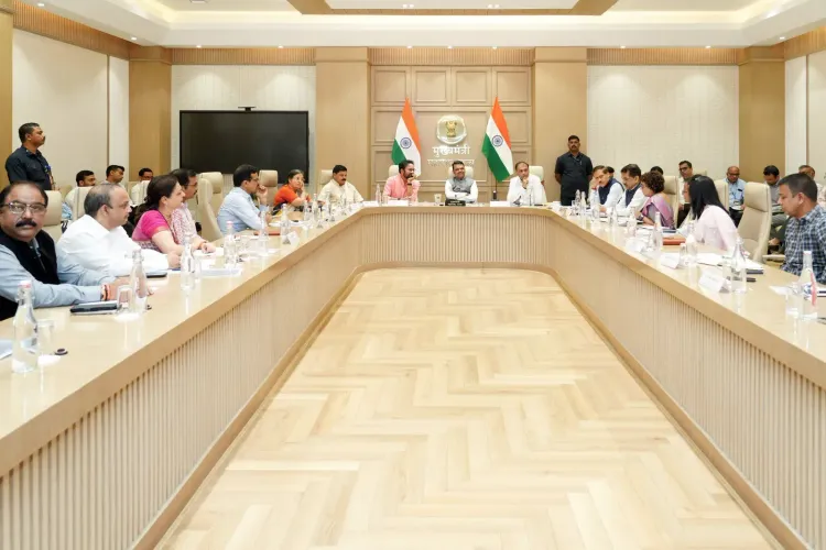 CM Fadnavis Chairs Mining and Energy Review With Union Minister Kishan Reddy