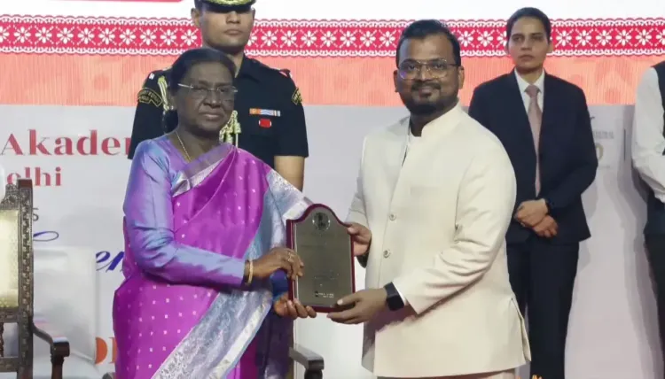 CM Fadnavis Congratulates Three Maharashtra Artists on Lalit Kala Akademi National Award