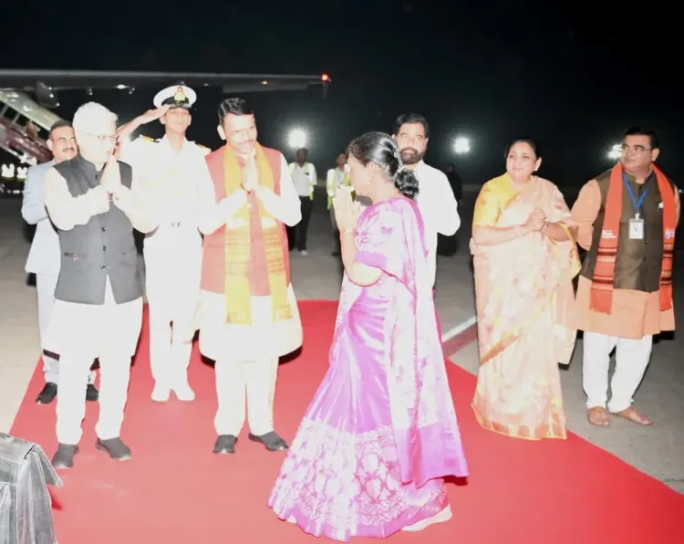 CM Fadnavis, Governor See Off President Murmu at Nashik