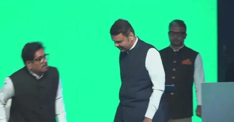 CM Fadnavis Inaugurates EIM Electric Heavy-Duty Vehicle Complex in Pune