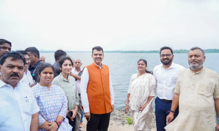 CM Fadnavis inspects Ambazari Lake development in Nagpur