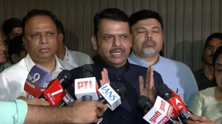 Fadnavis backs Sharad Pawar's praise for Modi's global push