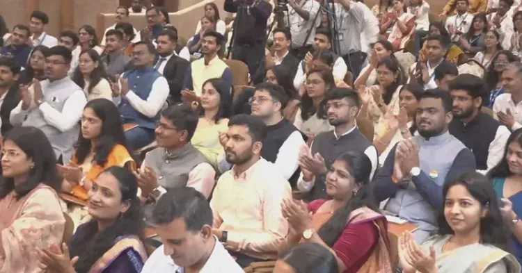 CM Fadnavis Launches Live CM Fellowship Programme on I-Day