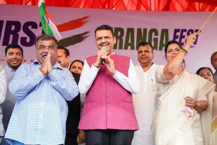 CM Fadnavis Leads Tiranga Rally in Mumbai on Kranti Din