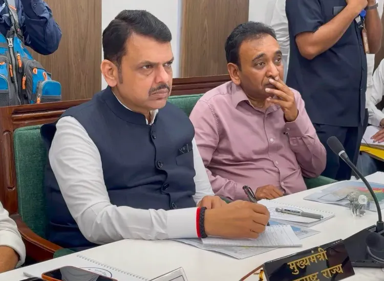 CM Fadnavis, Maharashtra CMO Flag Heavy Rain Alert