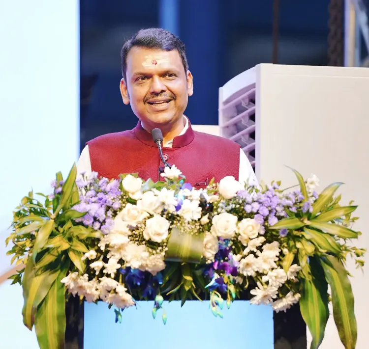 CM Fadnavis, Rajnath Singh lay foundation for 10,000-tonne extrusion press in Nagpur