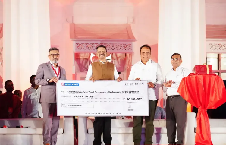 CM Fadnavis receives ₹51 lakh donation for drought-hit farmers