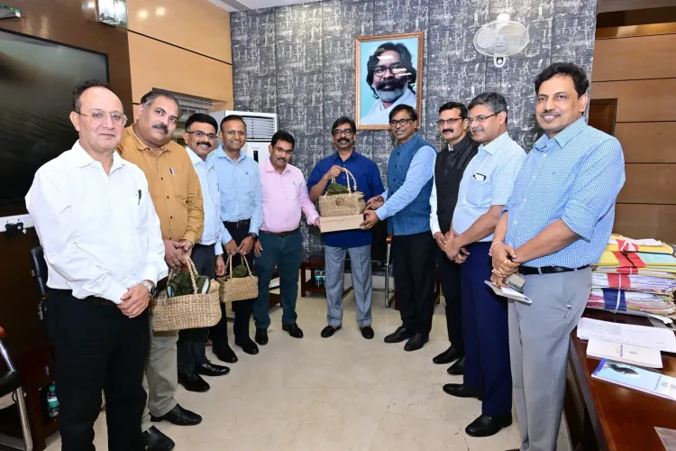 CM Hemant Soren meets Jharkhand Forest Dept senior officials