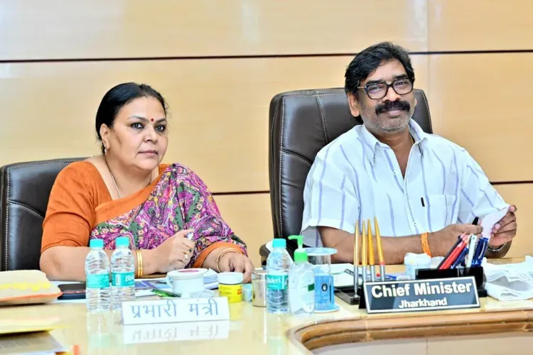 CM Hemant Soren Reviews Rural Works, Panchayati Raj Dept
