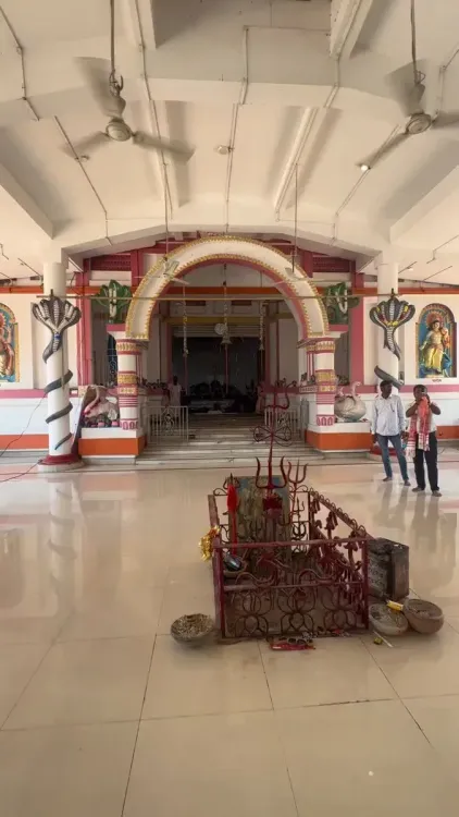 CM Himanta visits Maa Manasa Mandir in Guwahati, pledges to complete pending works