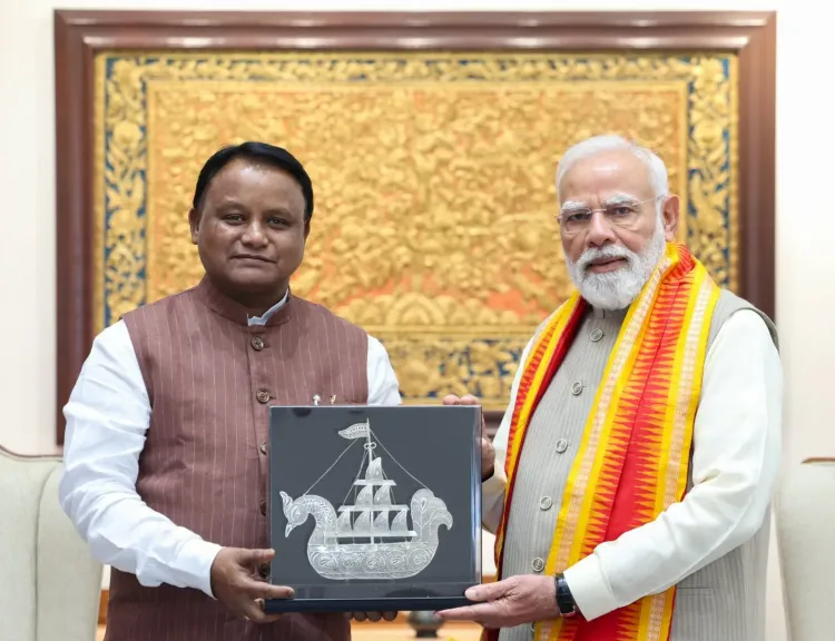 CM Majhi Meets PM Modi, Pitches Odisha's Growth Agenda