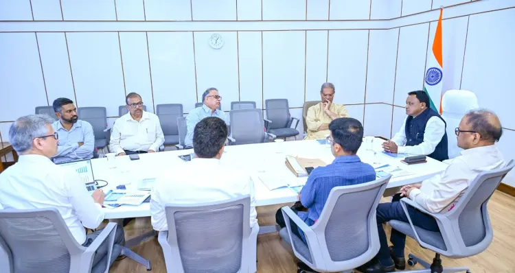 CM Majhi Reviews Odisha Energy Department at Lokaseva Bhavan