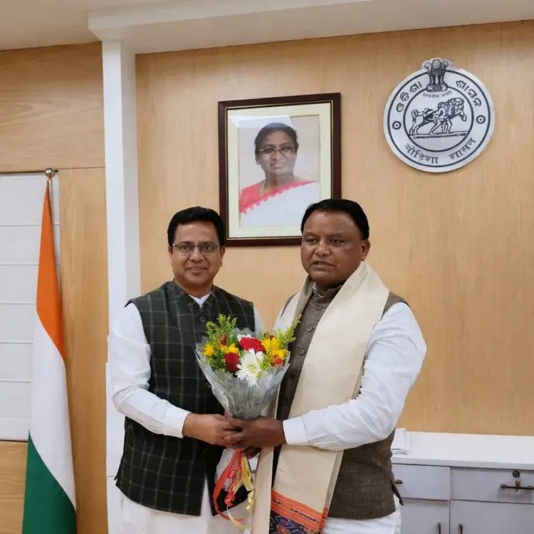CM Majhi Wishes Telkoi MLA Fakir Mohan Nayak on Birthday