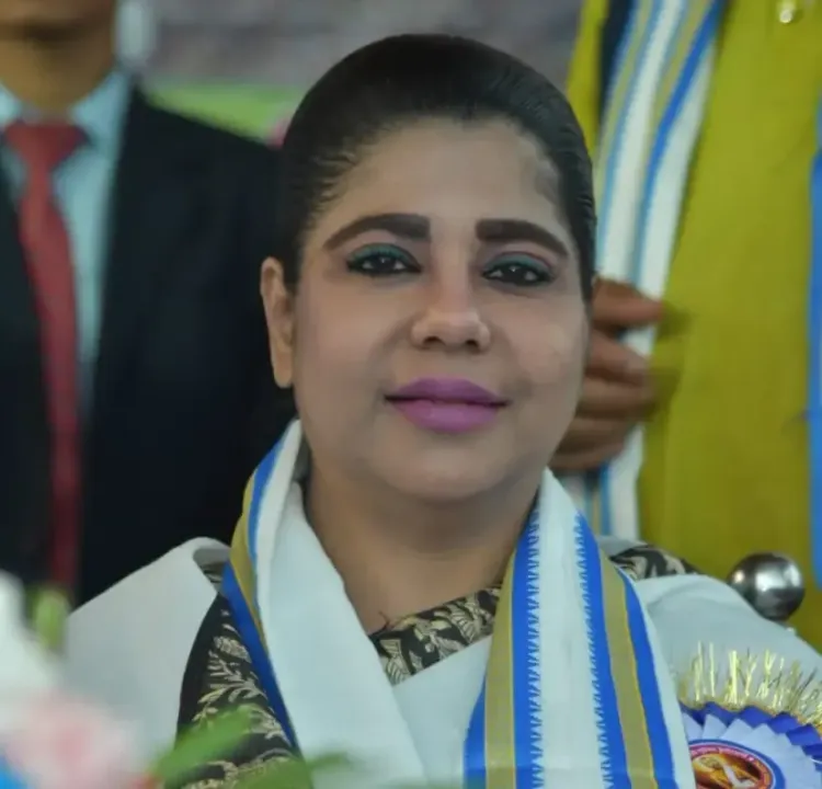 भारती घोष का ममता बनर्जी पर तीखा आरोप: हिंदू भावनाओं को ठेस पहुंचाने वाले बयान