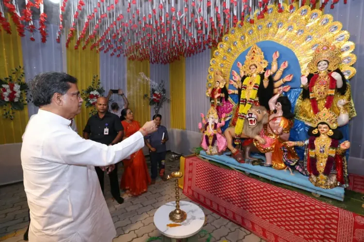CM Manik Saha joins Durga Puja pandal tour on Maha Shashthi