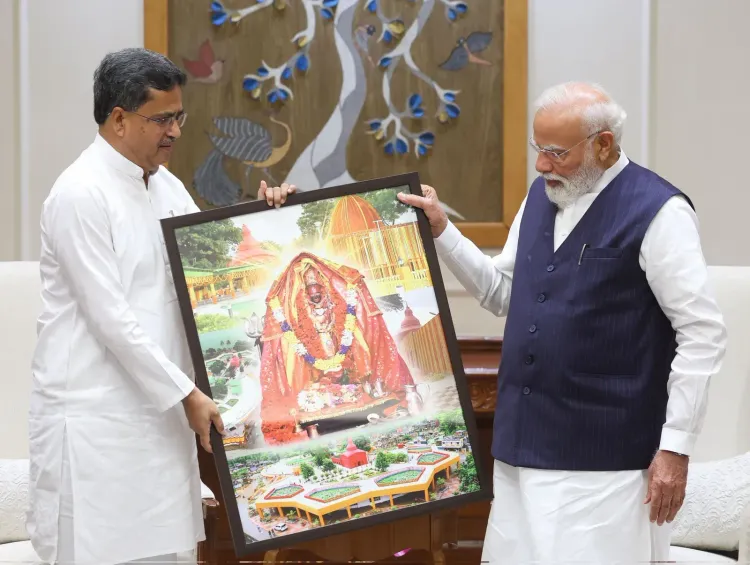 CM Manik Saha presents Tripura Sundari Temple frame to PM Modi