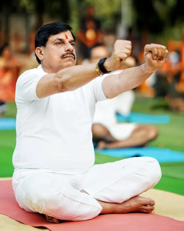 CM Mohan Yadav Joins Gayatri Parivar for Yoga at Sendhwa