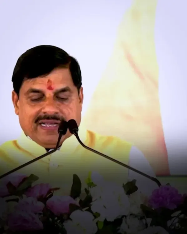 CM Mohan Yadav Launches ₹30.86 Cr Projects at Kalapipal Farmer Meet