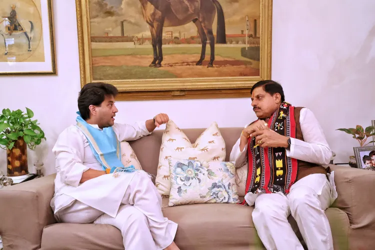 What Did CM Mohan Yadav Discuss with Union Minister Scindia Regarding the Flood Situation in MP?