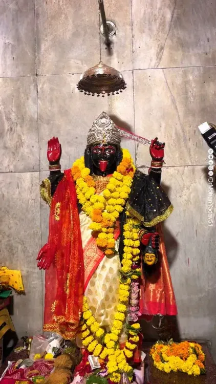 CM Mohan Yadav offers Mahanavami prayers at Ujjain's Kali Bari