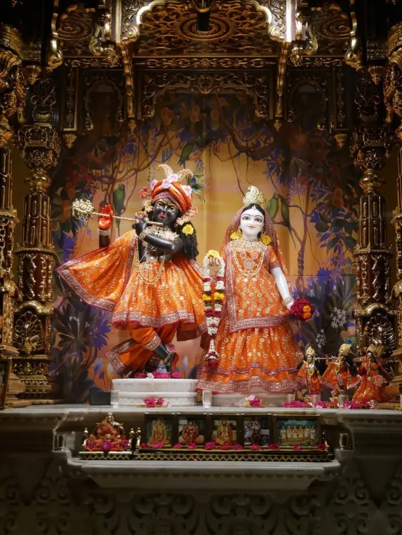 CM Mohan Yadav Offers Prayer at Bhopal ISKCON Temple