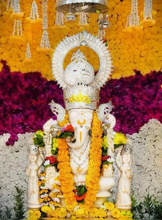 CM Mohan Yadav Offers Prayers at Narmadapuram's Bachawani Ganesh Temple
