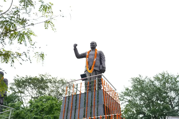CM Mohan Yadav Pays Tribute to Dr. Syama Prasad Mookerjee on 125th Birth Anniversary