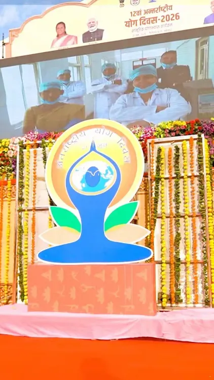 CM Mohan Yadav, President Murmu Lead Yoga Day Event in Jabalpur