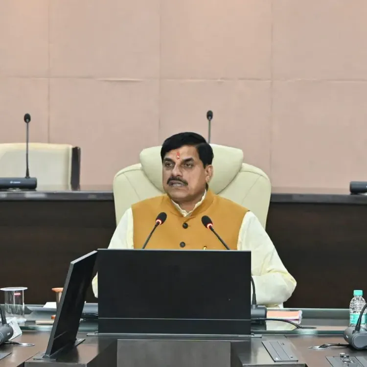 CM Mohan Yadav Reviews Departmental Compliance at Mantralaya