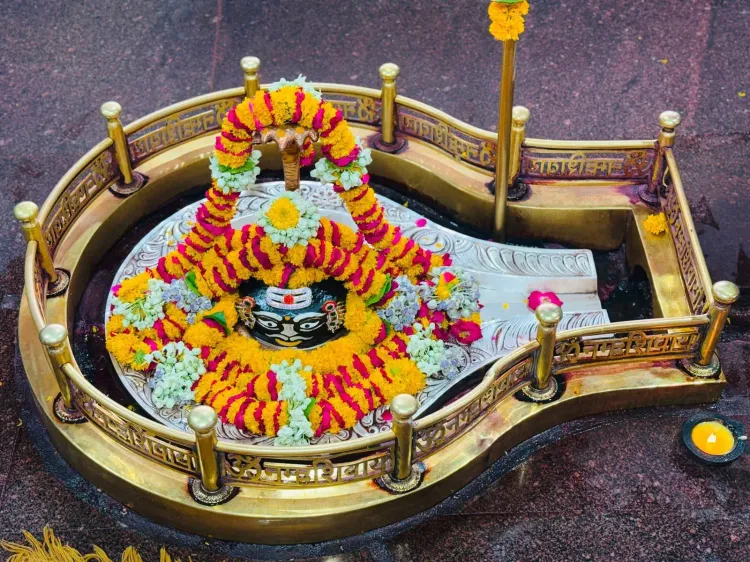 CM Mohan Yadav seeks blessings of Angareshwar Mahadev for MP