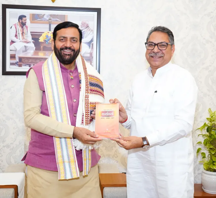 CM Nayab Saini Meets BJP National Gen Secy Satish Poonia in Chandigarh