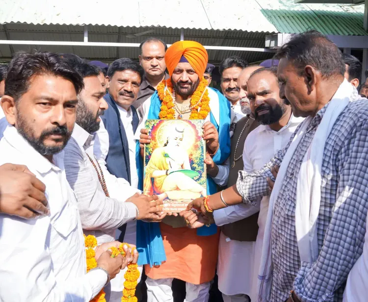 CM Nayab Saini meets Valmiki Samaj from Punjab in Chandigarh