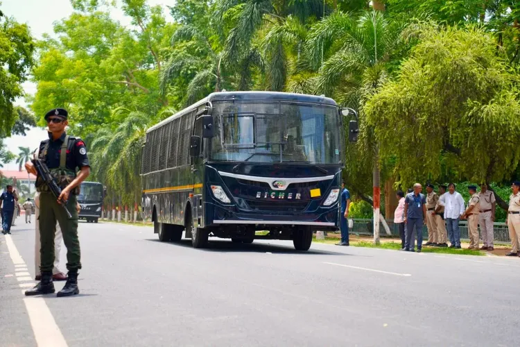 CM Nitish Kumar Flags New Vehicles Boost Bihar Police Response