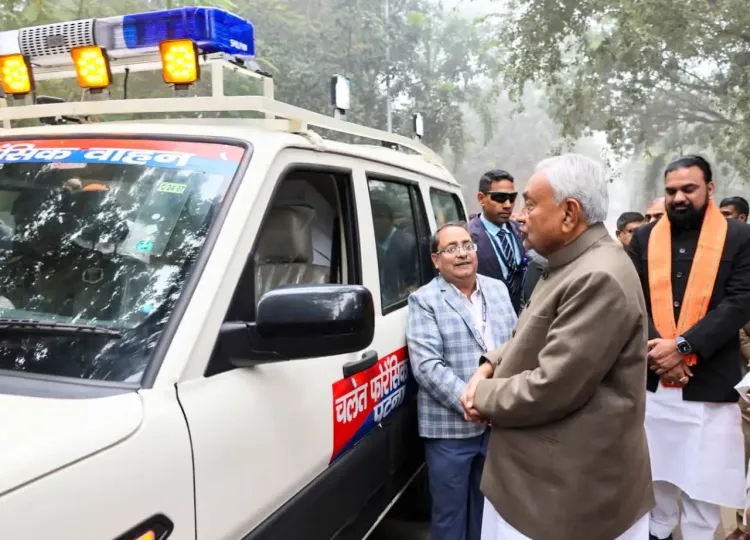 How Did CM Nitish Kumar Enhance Bihar Police's Investigation Capabilities with 34 Mobile Forensic Lab Vehicles?